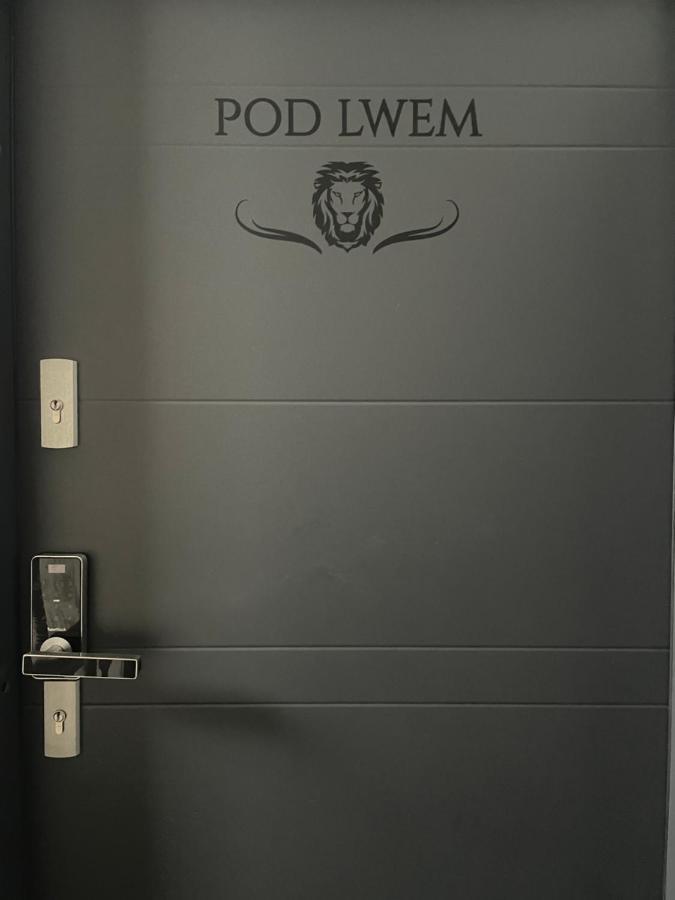 Апартаменти Pod Lwem Косьцежина Екстер'єр фото